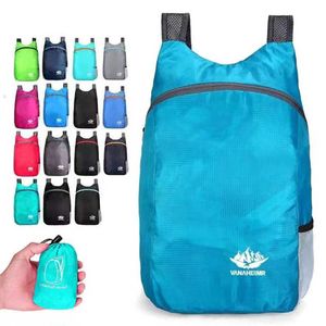 Bolsa de mochila dobrável Bag Super Sports Sports Pacote de armazenamento portátil portátil dentro de viagens Designer de bolsas à prova d'água Backpacks Bagpack