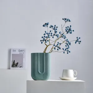 花瓶のクリエイティブな家の装飾乾燥花のためのモダンなリビングルームテーブルオーナメントガーデンデコレーションセラミック工芸品