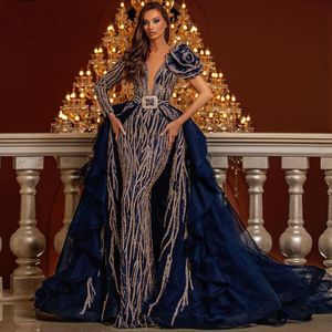 Royal Blue Beading Mermaid Prom -klänningar med avtagbart tåg V Neck Crystal Overskirt Evening Party Dress Special Occassion GOWS ROBE 309C