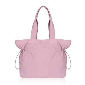 Nylon lyxdesigner koppling butik torr förvaring väska tyg kvinnor kosmetisk toalettartikel resväska män handväskor hobo handväska axelväska crossbody hög kapacitet duffelväskor