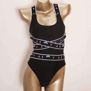 Women Swimwear Designer Bikini Swimsuit Summer Lettera di moda Stampa Black Cross Slim One Piece Sui costumi da bagno