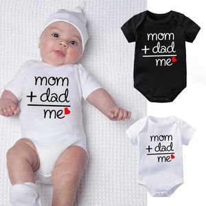 Rompers Preschool Baby Clothing Jumpsuit Mom and Dad =私は新生児のベビーコットンジャンプスーツ服を印刷するのが大好きですD240516