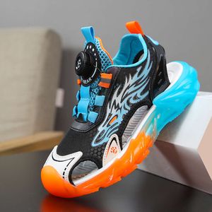 Sandálias de designer novas crianças de verão Sneaker à prova d'água não deslizamento esportivo sem fôlego Sapatos de água casuais