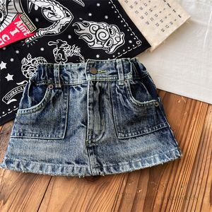 DD Style أطفال مزدوج الجيب DENIM SKIRT GIRLS مرنة الخصر رعاة البقر التنانير الأزياء الأطفال مصمم الملابس S1382