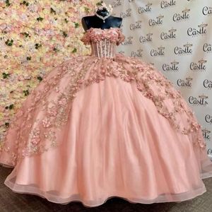 Blush Pink Puffy Princess Quinceanera Sukienki 2024 Off ramię 3D kwiatowe cekiny Tull gillter koronkowe gorset vestidos 15 anos