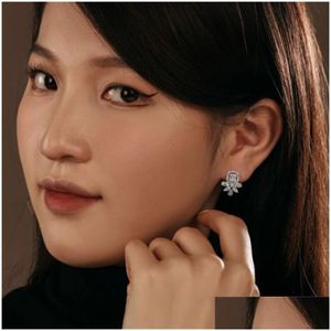 Stud Flower Lab Diamond Earring 100% prawdziwe szterling Sier Drop Kolczyki dla kobiet Bridal Obiec