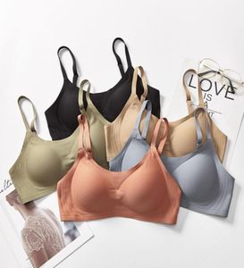 2021 gathered on a comfortable bra with unmarked thin underwear99157804949406