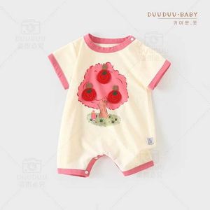 Rompers Baby Womens kläder 0 till 12 månader gamla lämpliga för nyfödda. Bekväm baby jumpsuit och en bit babykläder D240516