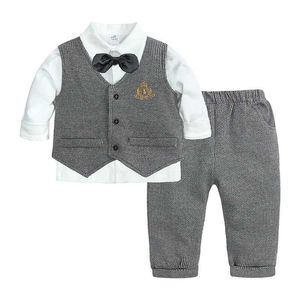 Set di abbigliamento set di vestiti da ragazzo neonato set da gentiluomo set di abbigliamento set di cotone + camicia a maniche lunghe + pantaloni abiti per bambini regalo casual 3pcs y240515