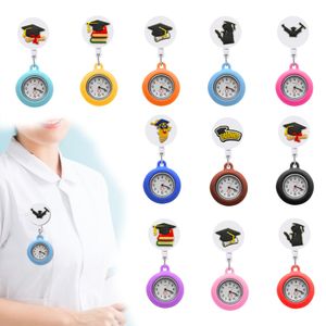 Other Bachelor Clip Pocket Watches Retractable Hospital Medical Workers Badge Reel Analog Quartz Hanging Lapel For Women Collar Watch Otucg