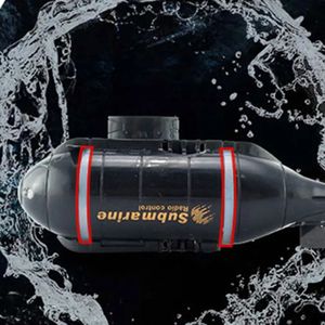 Mini RC Submarine Speedboat Remote Control Pigboat Simulation Model Toy Radio Control Wireless RC Submarine Model Toy Child Gift 240516