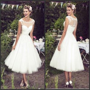 2024 Sheer Neck Appliques Lace A Line Tea Length Modest Bohemian Bridal Gowns Vestidos De Noiva 2023 New Short Beach Wedding Dresses 310E