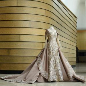 Noble Lace Ball Gown Wedding Dresses High Neck Long Sleeves Bridal Gowns Cathedral Train Satin Covered Buttons Back robes de mariee 248D