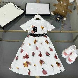 Novos trajes infantis, designer de verão, vestido de bebê roupas de bebê tamanho 100-160 cm 2pcs camiseta de manga curta e saia plissada impressa em flor 24 a maio