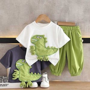 Kläder sätter 2 stycken/set för nya barn Spädbarn pojkar sommarkläder bomullssportkläder dinosaurie WX104641