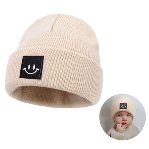 Barnens höstvinterhattar för nyfödd virkning Beanie Toddler Boy Girl Cap Baby Photography Props Barn Tillbehör Varmare saker L2405