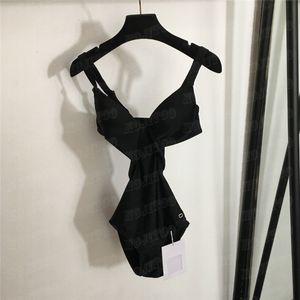 Klassisk bikini bodysuit badkläder kvinnor sexiga rygglösa baddräkter mode sommarlovstrandstil baddräkt