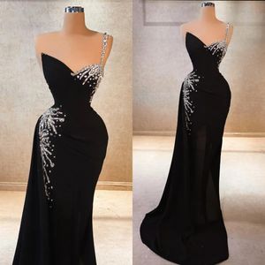 Jedno ramię czarne sukienki balowe syrena satyna formalne suknie wieczorowe Kobieta ślubna sukienka szata de soiree