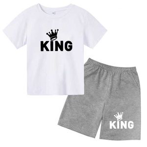 Kläderuppsättningar 2024 Summer Style Letter King mönster T-shirt pojkar och flickor barn coola topp pojkar och flickor barn 3d t-shirt mode casual t-shirt set wx