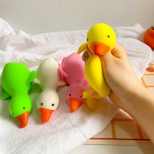 10pcs descompressão de brinquedo desenho animado de ganso brinquedo de brinquedo de brinquedo macio de alívio do estresse do estresse de bola Brinquedos de pato fofos