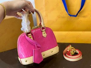 Lüks çantalar tasarımcı kadın kabuk çantaları çapraz gövde patent deri el çantaları bayan mini tote çanta 1854 Marka Çanta Leydi Çapraz Vücut Omuz Çantası Cüzdanı Messenger