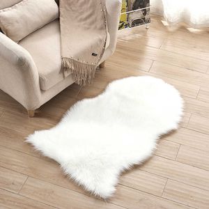 Carpets Straight thickened Australian imitation wool carpet sheepskin decorative floor mat long plush living room seat cushion H240517