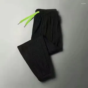 Calça masculina gelo fragmento de calça de secagem rápida 2024 Verão parafuso de cor sólida rosca elástica de cordão elástico casual solto casual