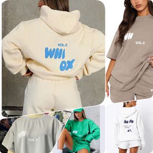 T-shirt shorts hoodies designer vita kvinnliga spårdräkter två stycken uppsättningar tröjor höst kvinnliga hoodies hoody byxor med tröja damer lösa hoppare