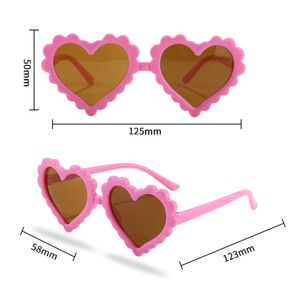 2023 Детские девочки Симпатичный цвет поликарбоната формы сердца винтаж UV400 Модная защита детей поляризованные солнцезащитные очки