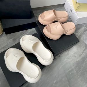 High quality Platform Slippers Woman fashion Sliders Man Summer luxury Designer sandals Mule rubber indoor loafer Slide beach pool New Casual shoes outdoor sandale