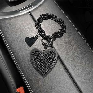 Новая новая Love Arild Aliamdeed Cake Chain Penent Microfiber Кожаная клавиатура Bling Auto Styling Accessories для женщины