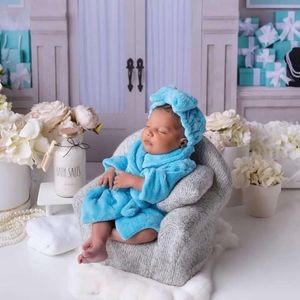 Props Newborn Hooded Robe Photography With Belt Bathrobe Bath Towel Cucumber Set Outfit Baby Costume Photo Accessories L240517