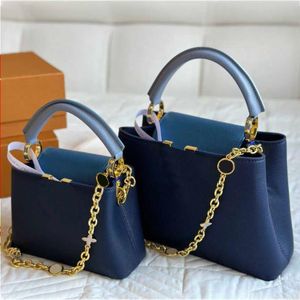 Fashion Hardware Designer Tote Luxury Women Handbags Bags Gold Capucines-Bb-Bag Purse Cowhide A essories Crossbody Shoulder 240315 Wa Faas