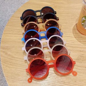 Nowe dzieci kolory lamparta moda okrągła chłopcy dziewczęta vintage okulary przeciwsłoneczne ochrona UV klasyczne dzieciaki