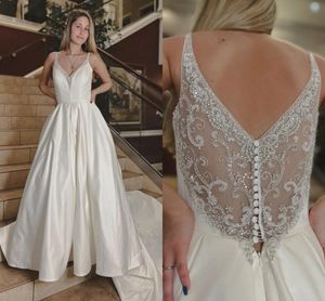 Retro Ivory Satin A Line Wedding Dresses Exquisite Crystals Pearls Beaded Spaghetti Straps Simple Bridal Gowns Long Court Train Church Bridal Gowns Vestidos CL3566