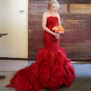 Czerwona Gotycka Suknie ślubne syreny vestido de noiva organza ruffe sweetheart Country Western Bridal Suknia Szata de Maryps 250v