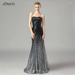 Sukienki imprezowe bez pleców sukienki wieczorne czarne srebrne cekiny cekiny ślubne bez ramiączki A-line Long Vestido de Fiesta WS-4202