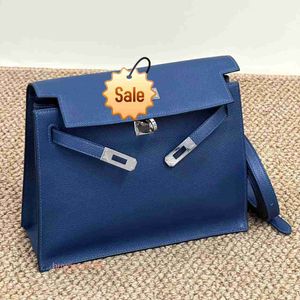 Topp damdesigner Ekolry Bag Danse Deep Blue Silver Butt Leather One Shoulder Crossbody Bag