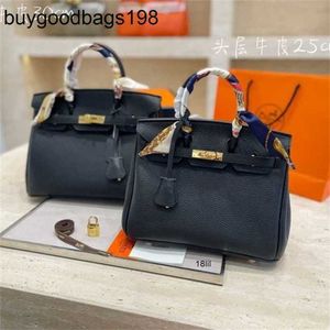 Designer Bag Womens Handbags Bk Tote Bags Platinum Hand Single Shoulder Inside Outside Top Imported First Layer Leather Simple Versatile 25cm