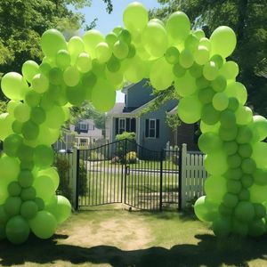 Parti Dekorasyonu 65pcs Set 32.8ft Mavi Alüminyum Folyo Asma Swirls 5 inç Yeşil Lateks Balon Flamalar Doğum Günü İçin