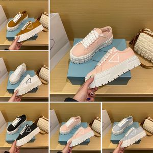 2024 Designer Double Wheel Nylon Sneakers Casual Shoes Luxury White Black Pink Brown Blue Platform Women Trainers Sportskor Utomhus Walking Jogging Fashion 34-40