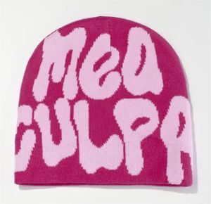 ニュース帽子のデザイナー女性ピンクビーニーメンミアカルパスファッションカジュアル秋の冬の暖かさの暖かさクリスマスデーギフト愛好家編み帽子ソフト