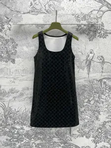 Neuer Sommer schwarzer Lederbrief verwickelte Dame Kleid Frauen U-neck ärmellose Vintage Patchwork Solid Color Mini Kleider