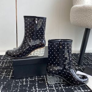 Designer rain boots Luxury brand rain bootsWomens Wedge Heels Rain Boots Designer Slip On Casual Shoe Classic With Dot 24ss Summer Waterproof Work Western Cowboy Hot