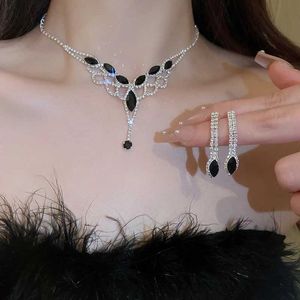 Wedding Jewelry Sets Retro geometric hollow rhinestone necklace earrings for womens black crystal wedding bride jewelry set accessories