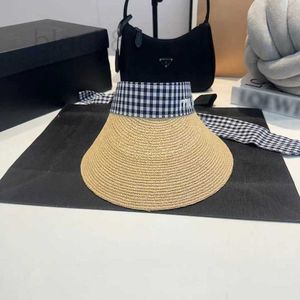 Designer Visors Prawidłowe haftowane litery na słoneczne czapki Uproszczone litery do czapek słonecznych są teraz dostępne A7QK