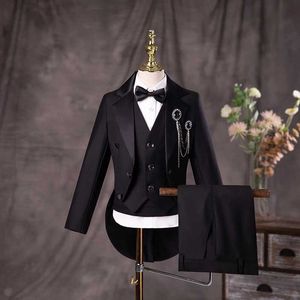 Костюмы Flower Boys Black Piano Performance Performance Tuxedo Dres Kids Stage Firec Formal Suit Kids School Costume Costume Y240516