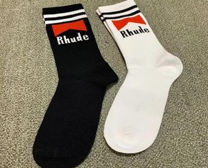 Rhude Socks Men Men Casuary High Quality Cotton Rhude Crew Sock Black White Color7787332