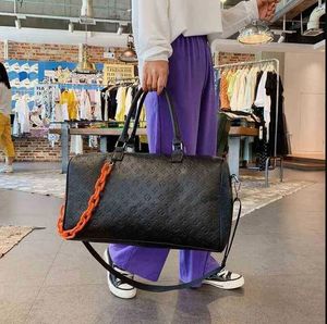 Duffel Mens Designer Travel Bag Clutch em bagagem bolsas de basquete masculinas mantêm as bolsas de malha transparente de 55 cm