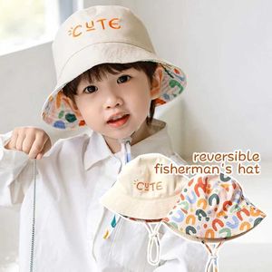 帽子帽子夏の赤ちゃんバケツ帽子両面文字幼児の男の子の女の子のリバーシブルキッズパナマサンハットY240517のための漁師キャップ